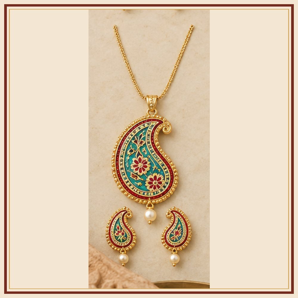 Suraj Pol Meenakari Pendant Set Heritage Edition